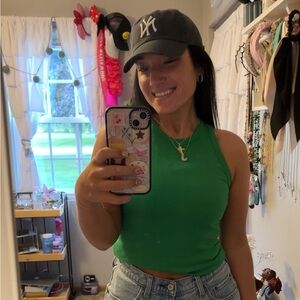 Meet your Posher, Julia